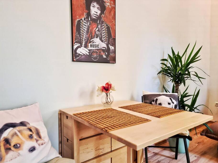 Magic-Trio-Apartment-Im- Zentrum-Von-Wien Екстериор снимка